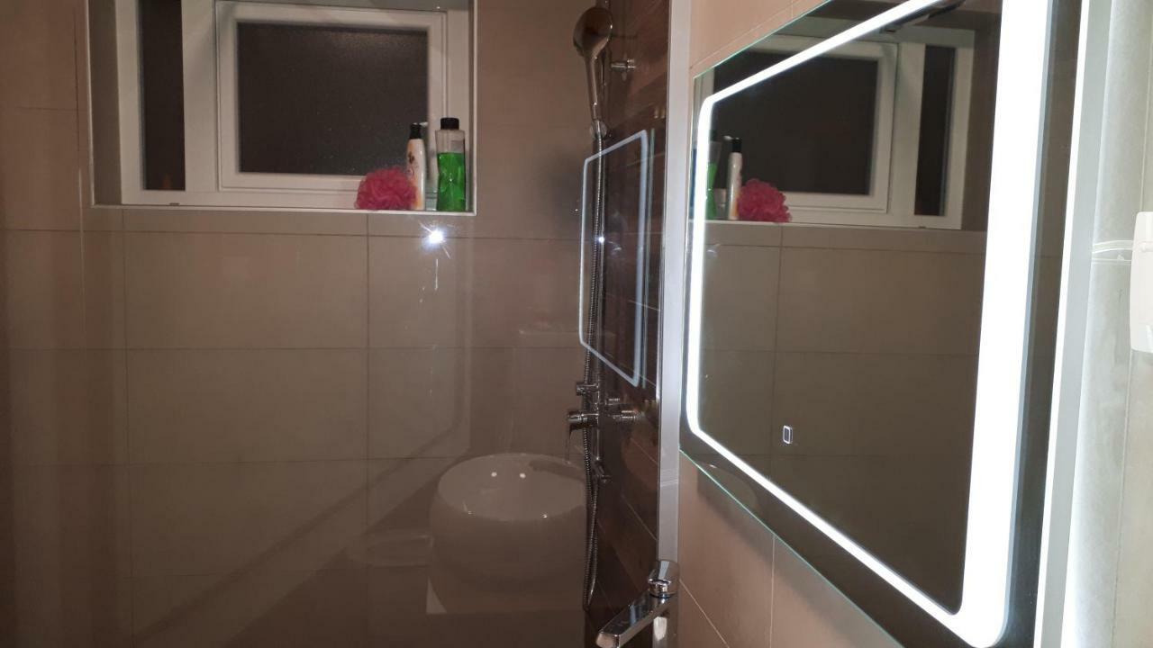Best4You Apartment - Sea View - 70 M2 - 2 Bedrooms Dubrovnik Eksteriør billede