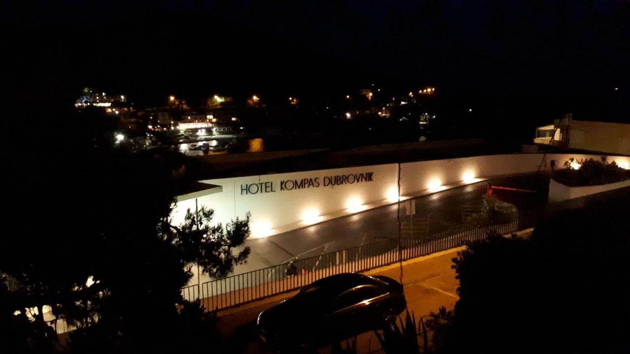 Best4You Apartment - Sea View - 70 M2 - 2 Bedrooms Dubrovnik Eksteriør billede